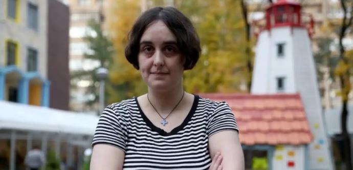 La détention de Lida Moniava porte atteinte à la liberté d’expression.