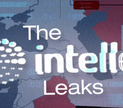 Il est inscrit «The intelleksa Leaks» sur un fond technologique